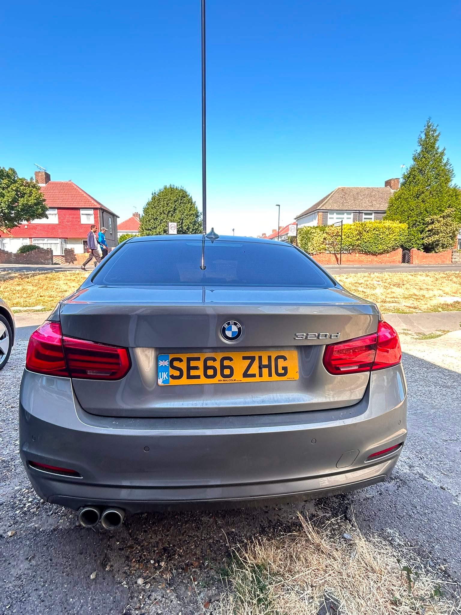 BMW 320d Saloon Automatic – 2016 - Image 2